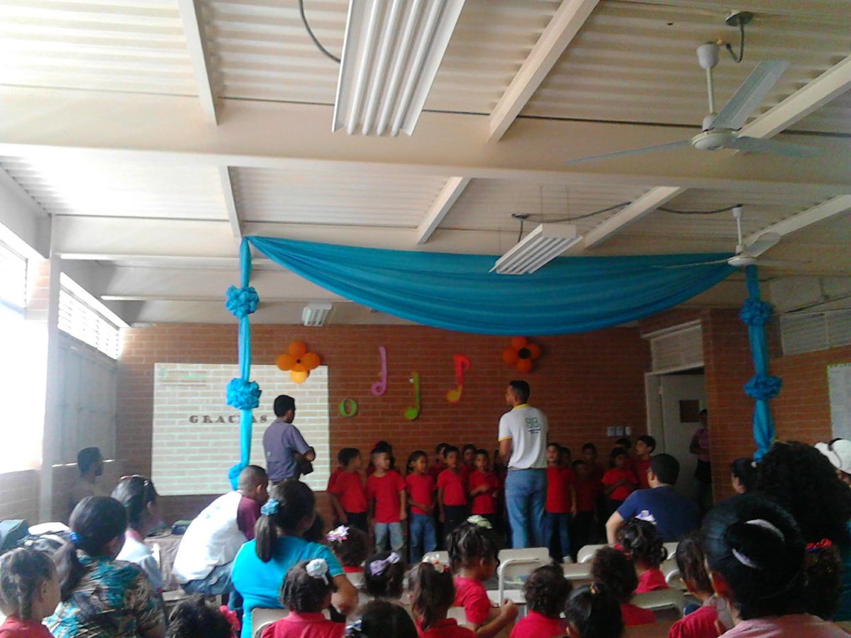 Concierto de Cierre del Programa Simon B. en el Simoncito Jose Felix R. <a href="/SistemaGuarico/">Sistema Orq. Guárico</a> <a href="/elsistema/">El Sistema</a>