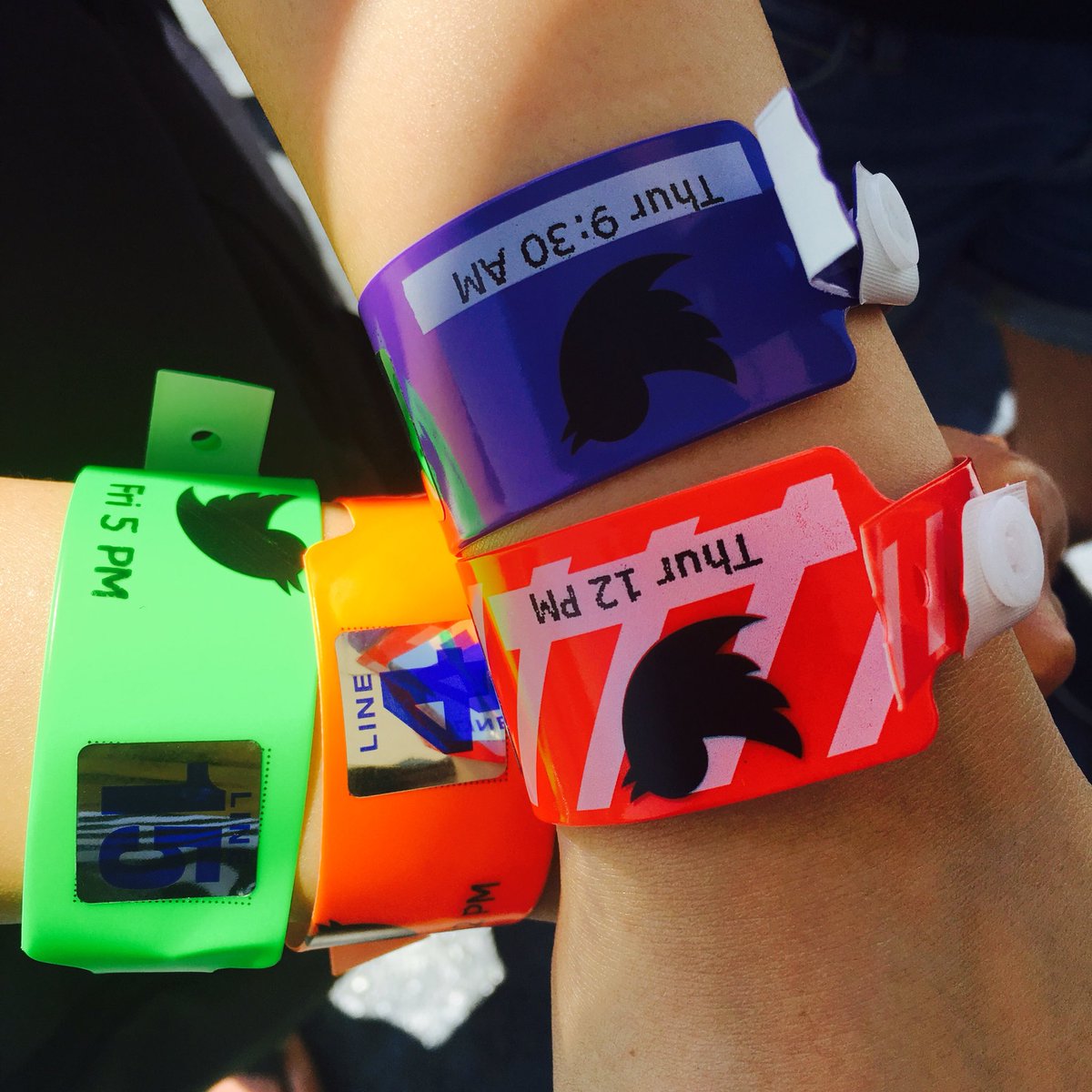 teamflat3's tweet image. TOMORROW!! #vidcon2016 #vidcon #Flat3 webseries #comedy #NZ #LosAngeles @the_jjfong @ally_flat3 @perlinalau