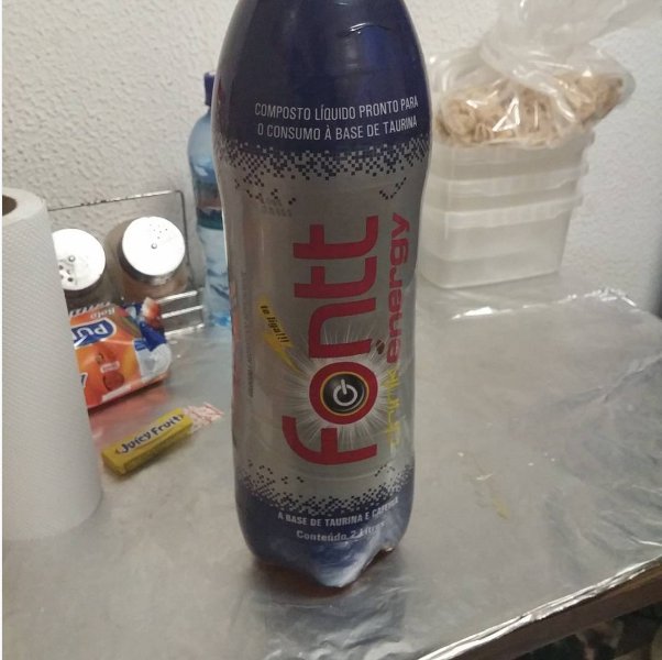 Marginalx11's tweet photo. É hoje q vc me mantém acordado com esses lindos 2 litros de pura energia! @fonttenergy https://t.co/mkDgqJOKzQ