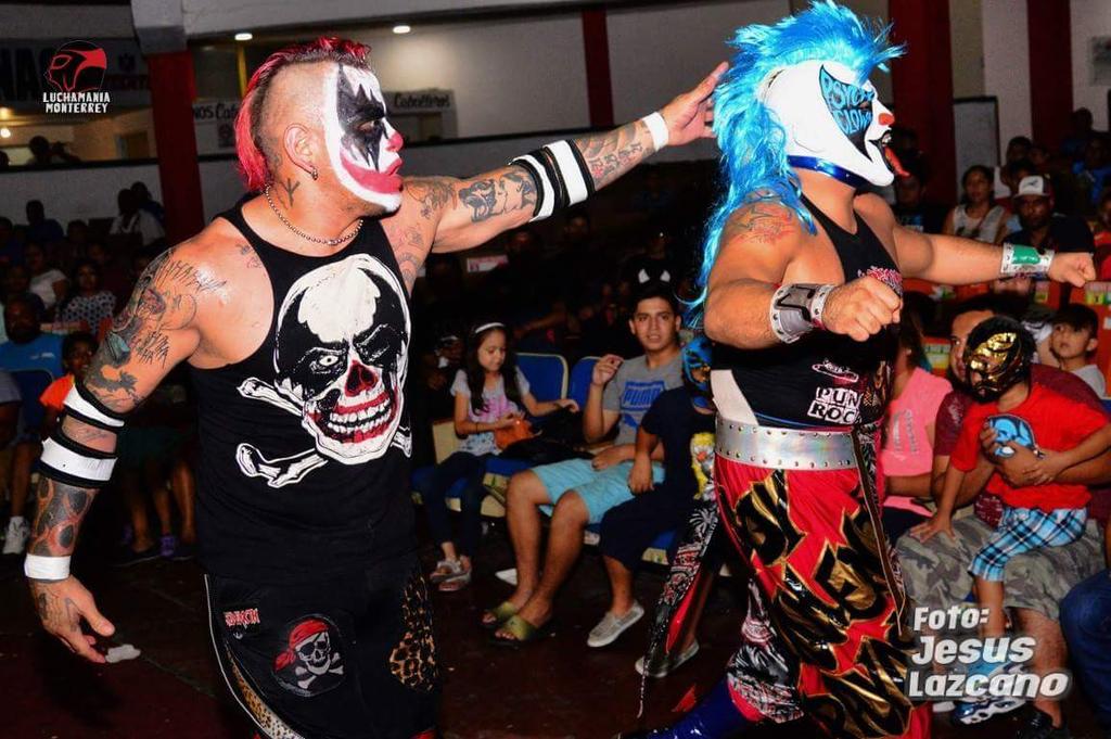 senoritasdclown's tweet photo. Otro bonito diseño de @Psychooriginal 😍😍😍💙 @CarlaDagaGirl @PaauBebe https://t.co/07E9qPXQsD