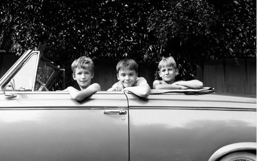 magamaudit's tweet photo. A photograph should talk.
#Threeflames
#ReinfriedMarass https://t.co/PtZDEu88pD