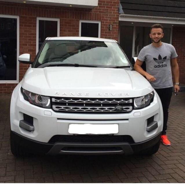 VipGateway's tweet photo. Its all about the white Range Rovers!!

#vipgateway #landrover #rangerover #testimonials https://t.co/TGmBWWTt7X