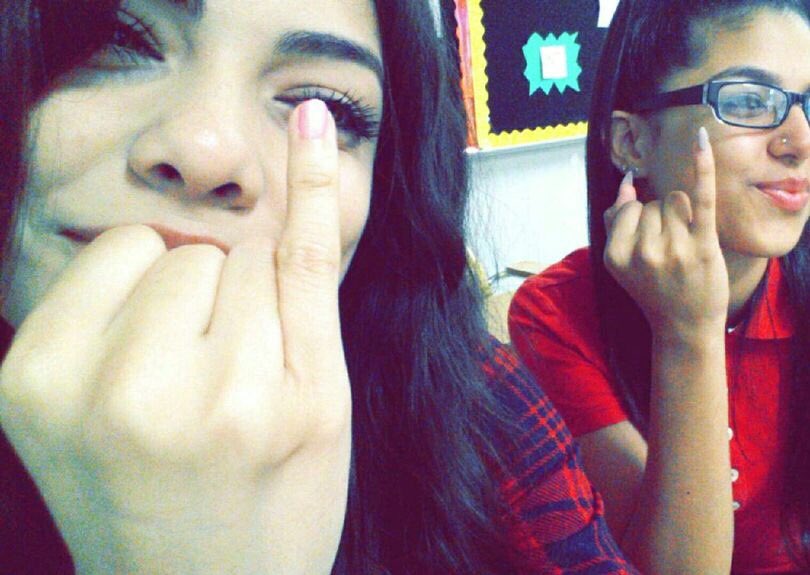 aylinrosquete's tweet photo. Tb from 9 grade year to now ❤️ #MyBubbleButt @angeluuuzz https://t.co/q88tvz58Ms