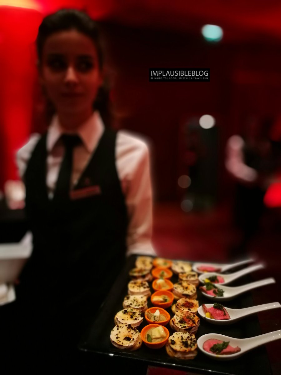 implausibleblog's tweet photo. Drink and nibbles #RAKInLondon @TheMayFairHotel @IbShuggy @UKBloggers1 @PRMEDIACO https://t.co/sPVq4Qd4JL