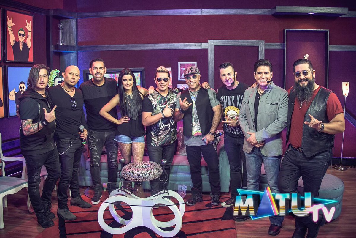 MATUTEmx's tweet photo. Hoy en #MatuTV tendremos a @DulceMaria y @ReunionCoda ¡No se lo pierdan a las 9pm por @tvtelehit! https://t.co/rCOZtzlOA2