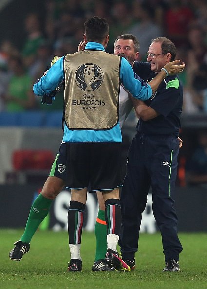 Buffon's gesture to Roy Keane at the final whistle proves he's the classiest man in sport indo.ie/GVvl301xr2T