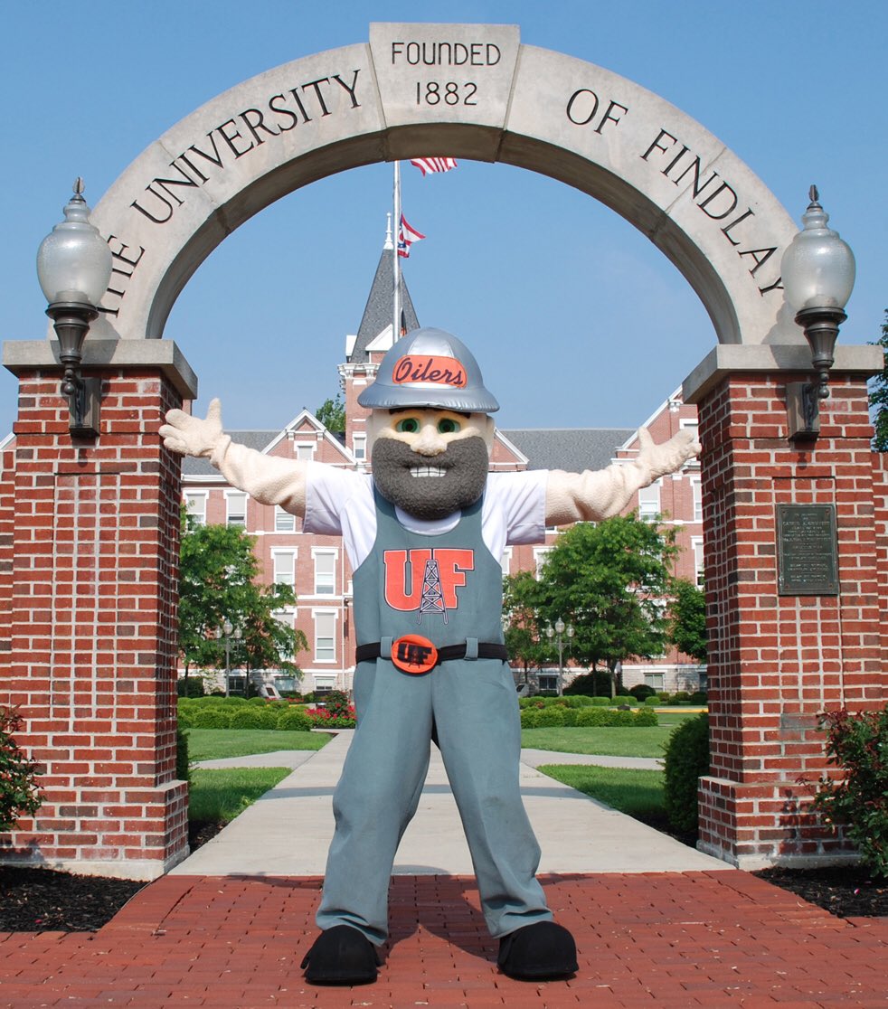 MsJPhotogenic's tweet photo. Got accepted to @ufindlay for Graduate school! #Masters #HealthInformatics from @UToledo #UTRocket to #Oiler 🙌🏼🙏🏼🎓🚀 https://t.co/q7quPJvAu2