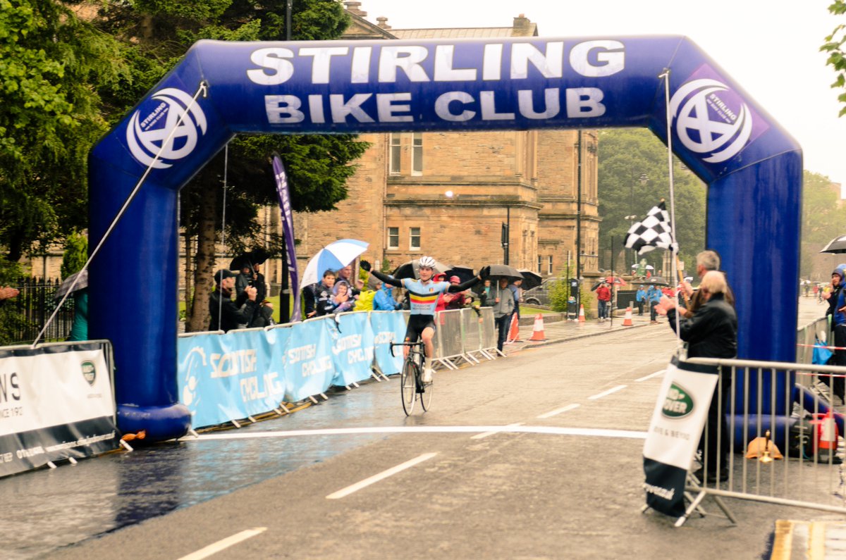 andygerrie's tweet photo. Some more pics from @castle_crit 4th Cat race 2 https://t.co/9zqBIYRS8W #cutc #bikestirling https://t.co/xr9eNl46uR