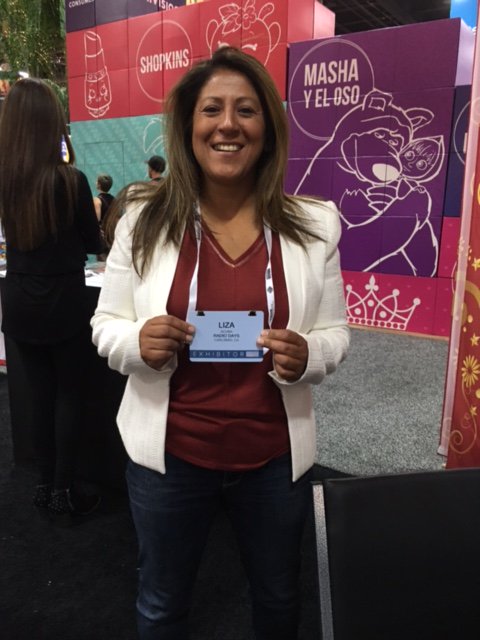 TailsofWhimsy's tweet image. With our friend Liza Acuna at @RadioDaysBrand booth E196. Thank you Liza for your great hospitality! #Licensing16