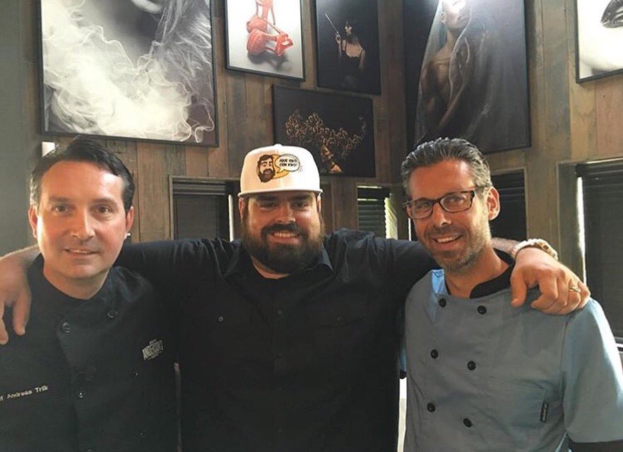 french27_rest's tweet photo. Thank you to Telemundo for having our amazing chef's show off their skills. @querikokiko #french #cuisine #delicious https://t.co/nzlygvzMdw
