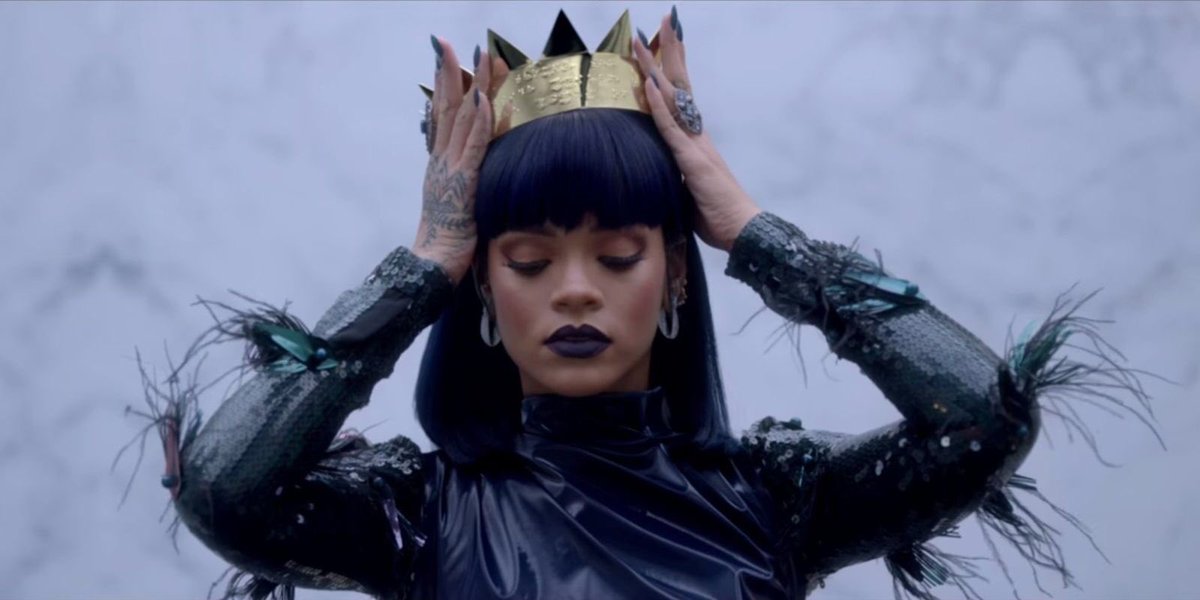 PopCrave's tweet photo. Rihanna is currently the biggest female artist on iTunes and Spotify worldwide. https://t.co/e0gCRXsTae