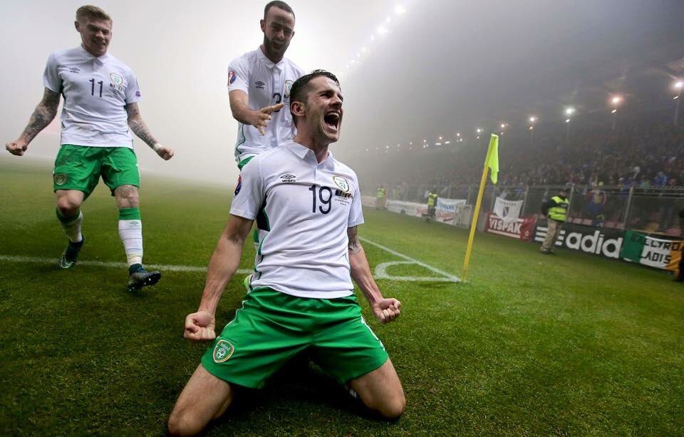 Well done #Ireland 🍾🍾🍾 #COYBIG #EURO2016 #FranceCulture