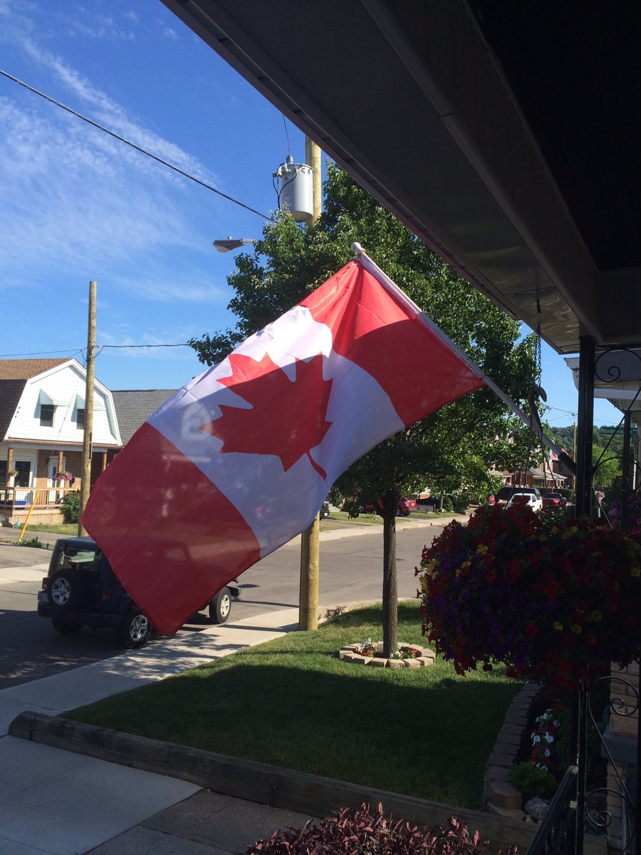 AlphaGlenn's tweet photo. Summer's here, Canadian flag is up 🇨🇦 https://t.co/C1TJ4NtwyP