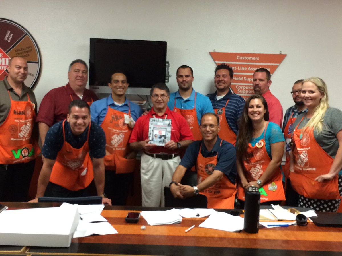 sosc_occ's tweet image. Thank you @pacsouth, @homedepot606 and @hd_Dana606 for your incredible support of Special Olympics!