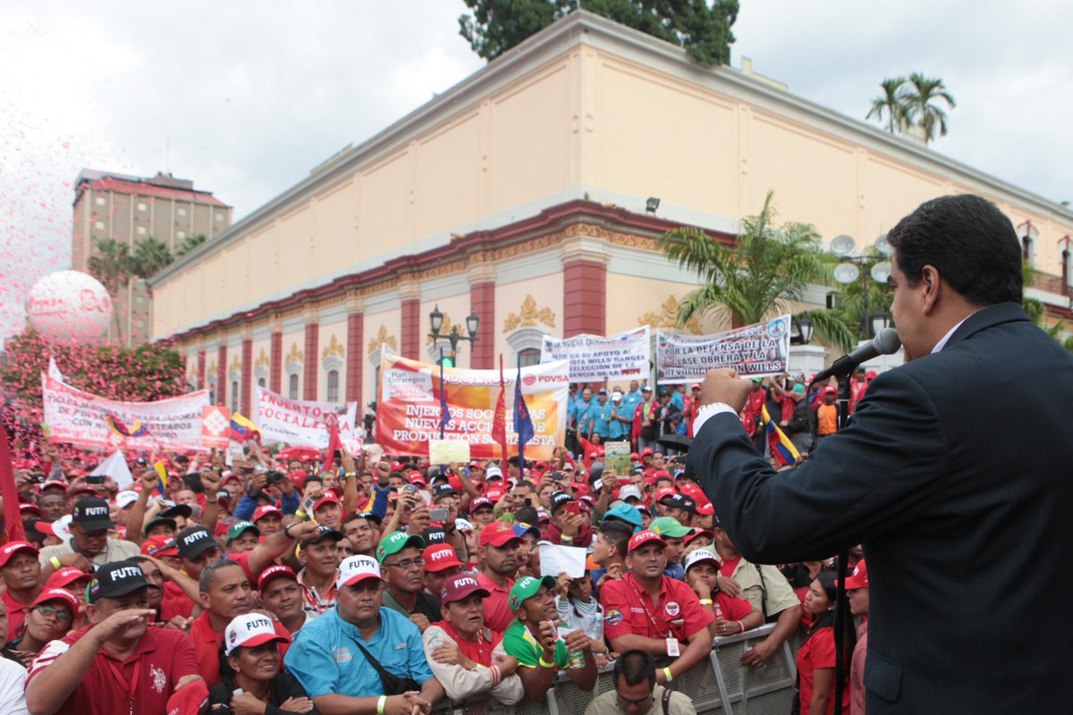 PresidencialVen's tweet photo. Pdte @NicolasMaduro a trabajadores: “Ustedes tiene una conciencia colectiva en defensa de la Patria, no individual” https://t.co/VAvz65gONT