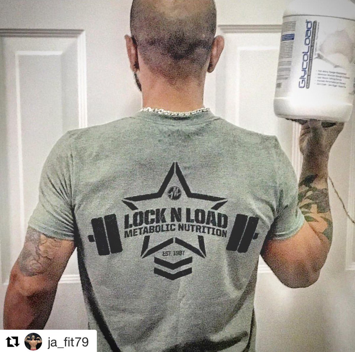 MetaNutrition's tweet photo. Jesus Araujo is all carbed up and ready to hit the gym for some HIIT Training! https://t.co/yKNOBY4qbj #GlycoLoad https://t.co/9f7CiYHPeu