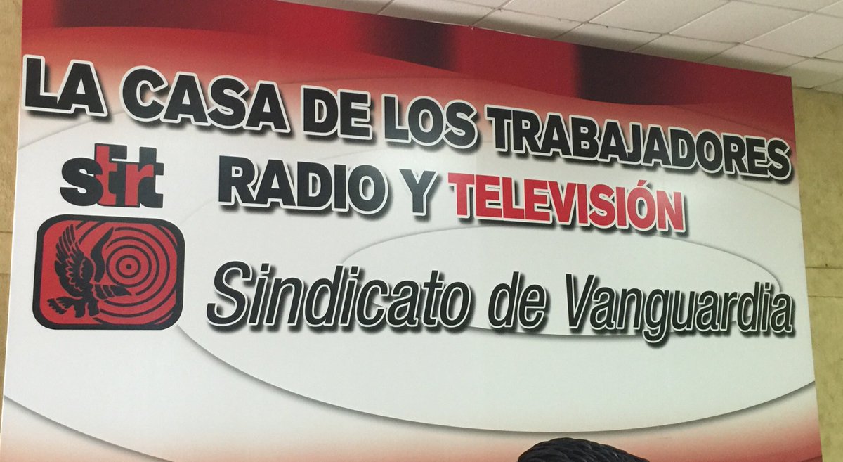 En casa de los trabajadores de la Radio y la TV <a href="/hmoSTIRT/">STIRTT Hermosillo</a> el dip. <a href="/PalafoxDavid/">David Palafox</a> Encuentro Intnal. Anticorrupción