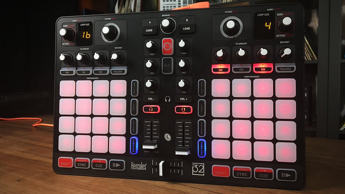 DJTechTools's tweet image. We are *giving away* one of the @HerculesDjMix P32 controllers in our review - enter here: djtech.tools/hercp32