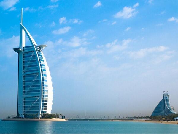 Paisajes_Es's tweet photo. Burj al Arab, Dubai. https://t.co/P1XiXbz1zZ