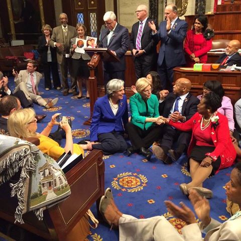 RediTweets's tweet photo. Pic of the day: #GoodTrouble - truly an honor to work for those who stand for what they believe in. #NoBillNoBreak https://t.co/hdUd7W4fCV
