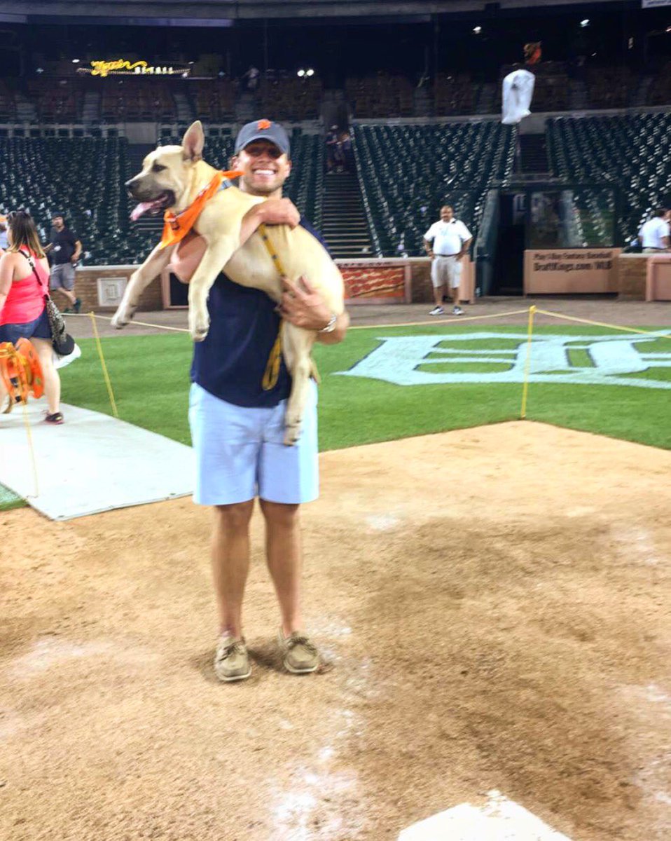 _Champpp's tweet image. Lookin like a proud dog dad last night👨🏻🐶