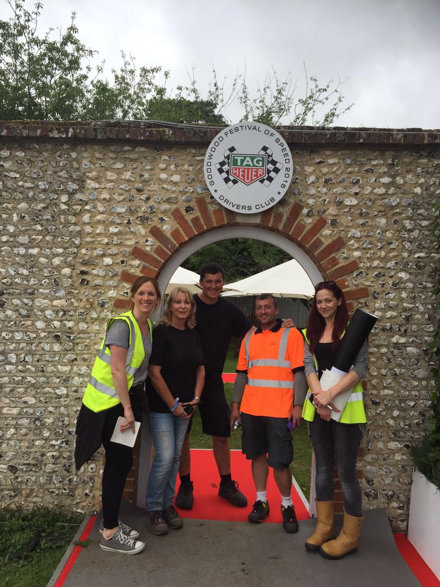 losbergeruk's tweet image. Team Work! Well done everyone, another successful build! #GFOS #eventprofs @TAGHeuer @brightleafvm