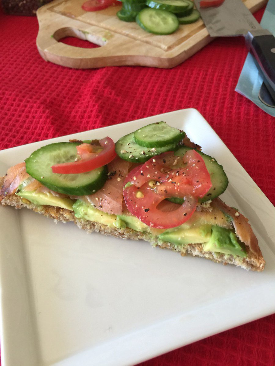 Seriously_Sammy's tweet photo. Avocado Toast with Salmon Recipe…Mmmm… https://t.co/gTNwTF8RDI https://t.co/OwO3Iu576V