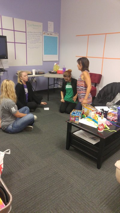 Learning2BAgile's tweet photo. @blueprinterin staff training on agile principles and scrum at Hope HS Online @agileschools @Agile_Mark @marmykode https://t.co/NCW6O5yphI