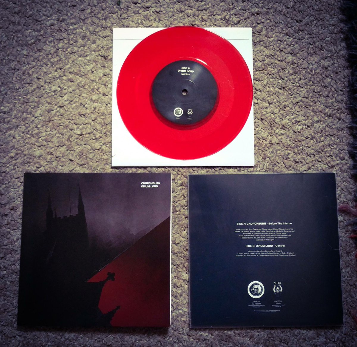 dealerofthedead's tweet photo. The final product of the #Churchburn & #opiumlord split from #dgrecords and #fhed! #doom #sludge #vinyl #vinylporn https://t.co/weHX5Lp7kl
