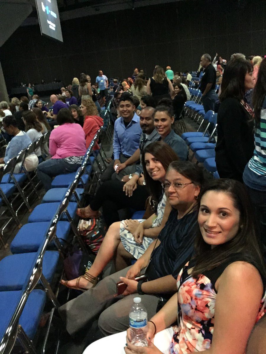 Robert Morales tweet media