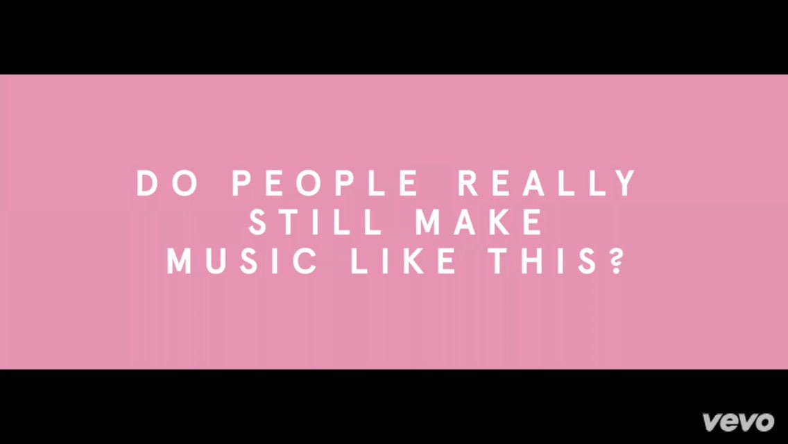 QuintaDancing's tweet image. #RoastYourselfChallenge @the1975