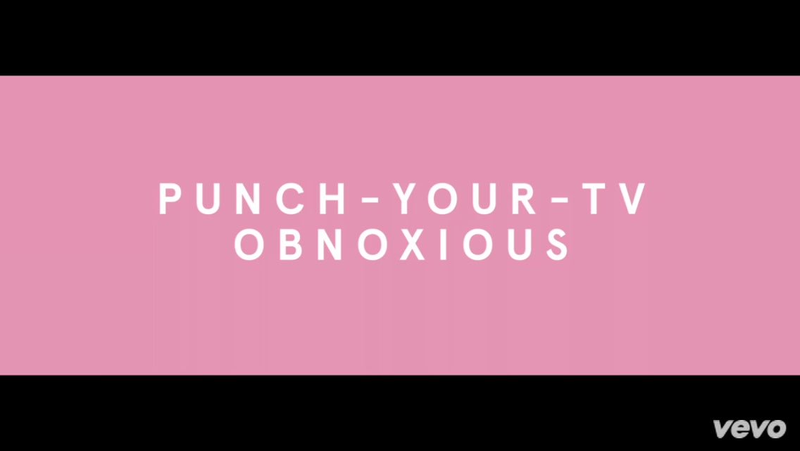 QuintaDancing's tweet image. #RoastYourselfChallenge @the1975