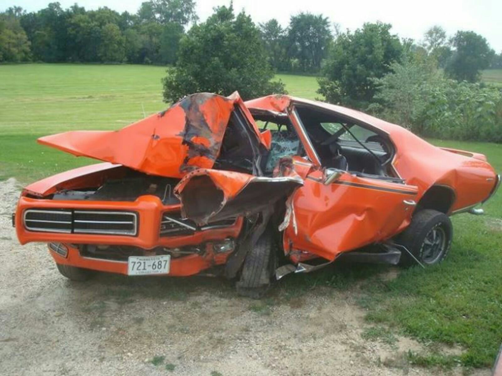 Pontiac GTO wrecked