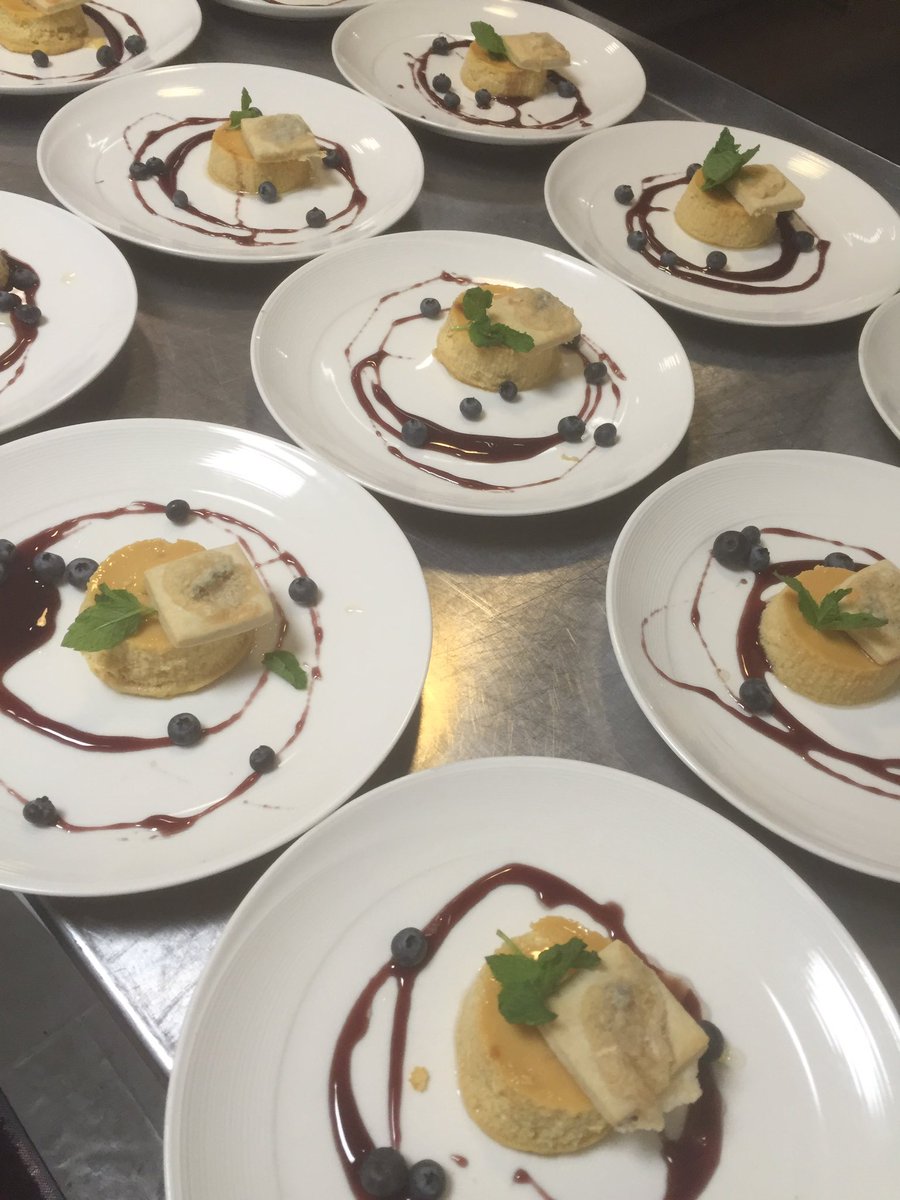 altiusdining's tweet photo. Spanish wine dinner!! https://t.co/WToECZYk1Q