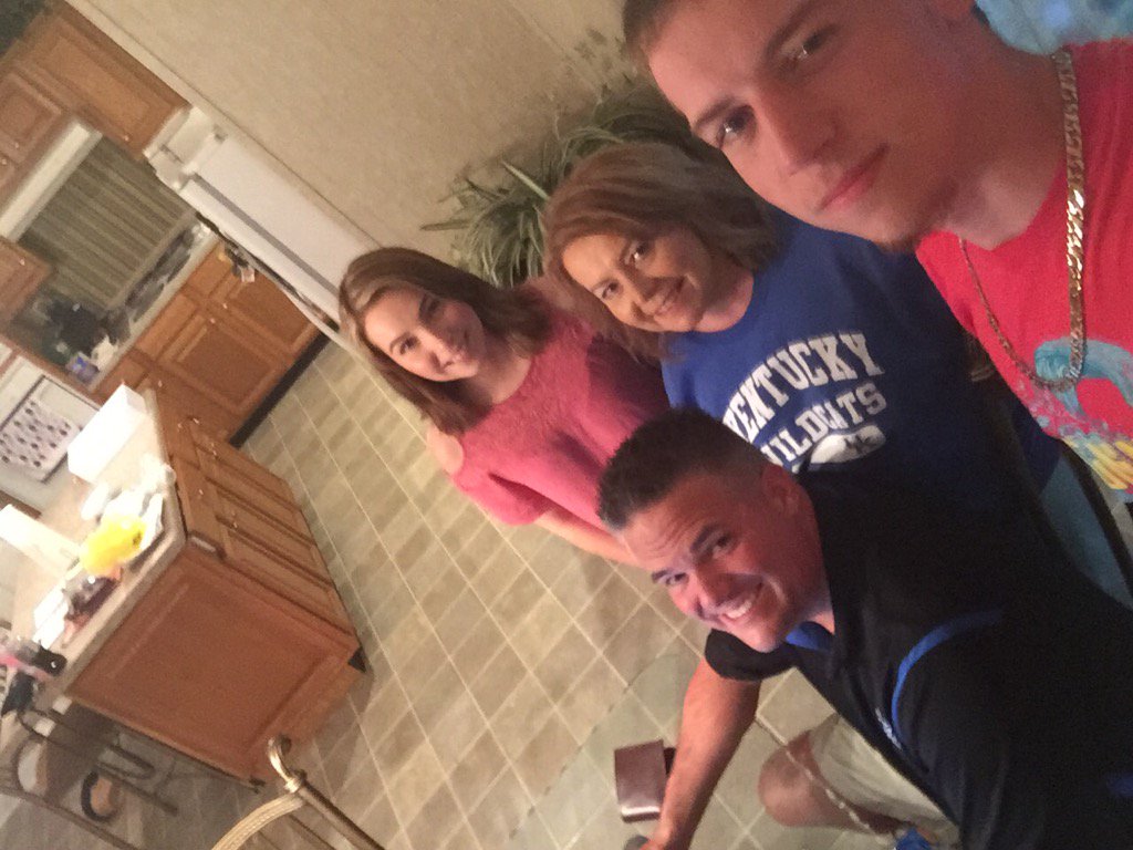 Kelli Chaney tweet media