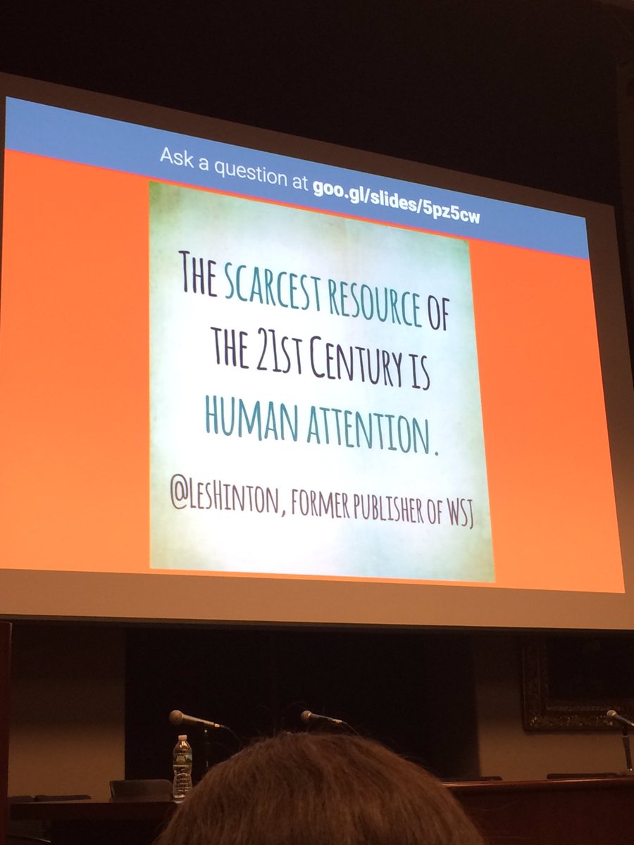 isabelrosedas's tweet photo. @leshinton hey! We're talking about you at #pubcourse https://t.co/5lDGv562dW