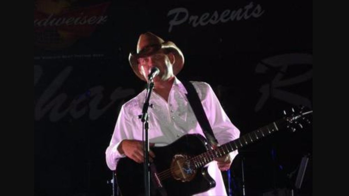 sware71's tweet photo. Tune in tomorrow morning at 10:40 when I talk with Charlie Rivers performing Friday night @LaSmokedMeat @kvpifm https://t.co/4BNzwRxK00