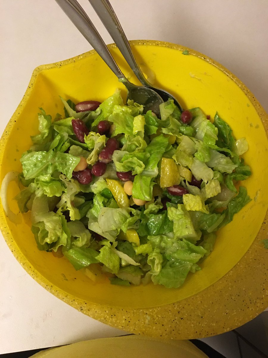 Arlene_92's tweet photo. @lustrelux best salad.. Best tut hands down ๐๐ผ๐ด #CookingWithKaty #ChefK https://t.co/yboubgFErp