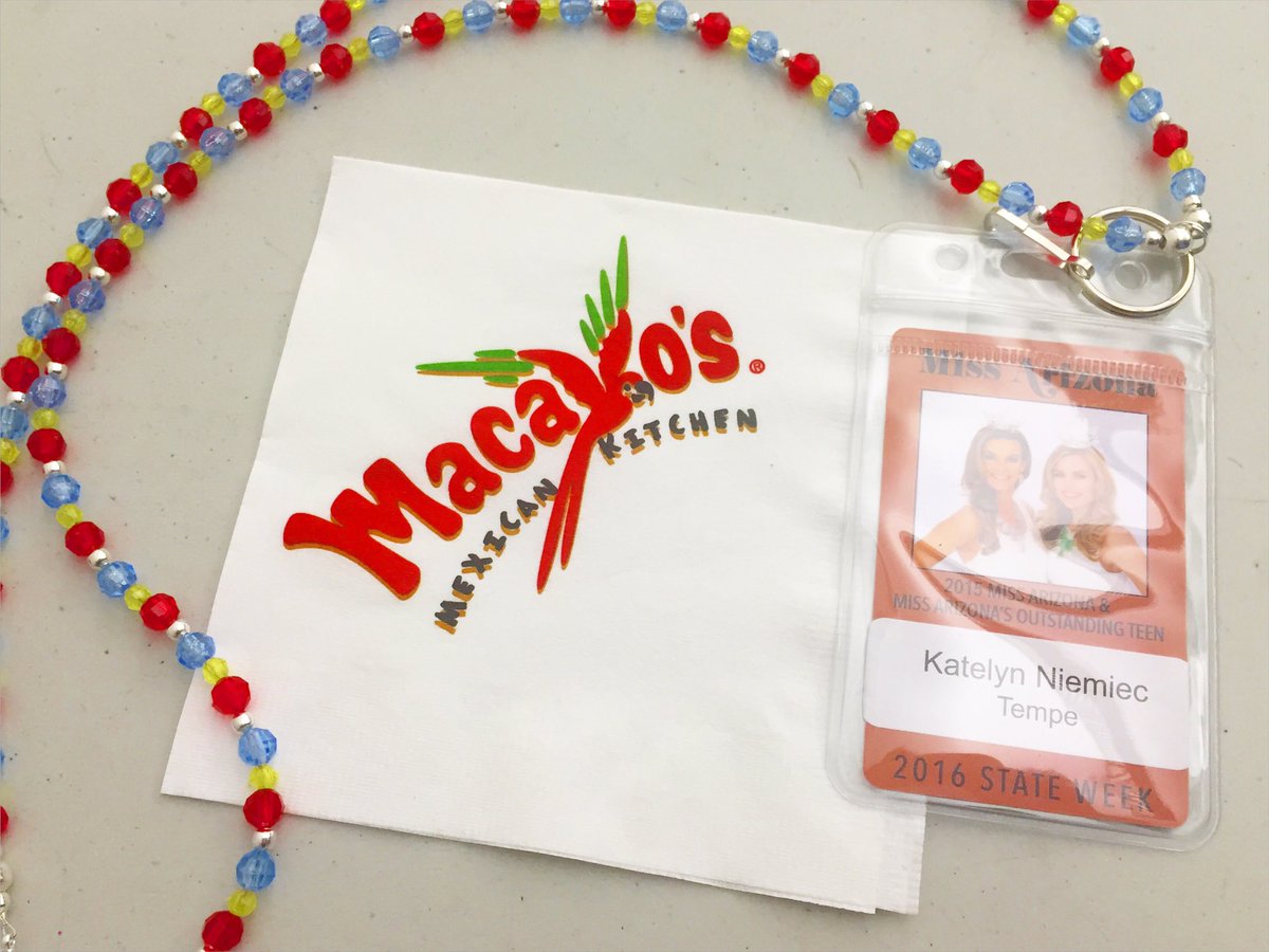 MissTempeAZ's tweet photo. We โค๏ธ @MacayosMex! The @missazorg is ready for lunch! Thank you #MacayosAhwatukee!๐๐ฎ #MissTempe #MissAZ2016 https://t.co/MiOaXDXU46