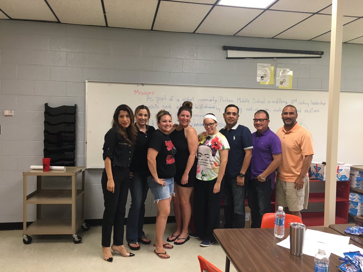Perkins_MS_BISD's tweet photo. iConnect,iInnovate,iInspire #stallions https://t.co/CP6LqG0pdx