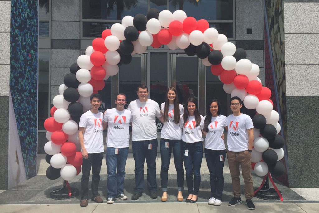 JayIII's tweet photo. It's that time of year again: Welcome #AdobeInterns and University Grads to #AdobeLife!
https://t.co/C9FsNrsm5p https://t.co/8AS8fZmakm