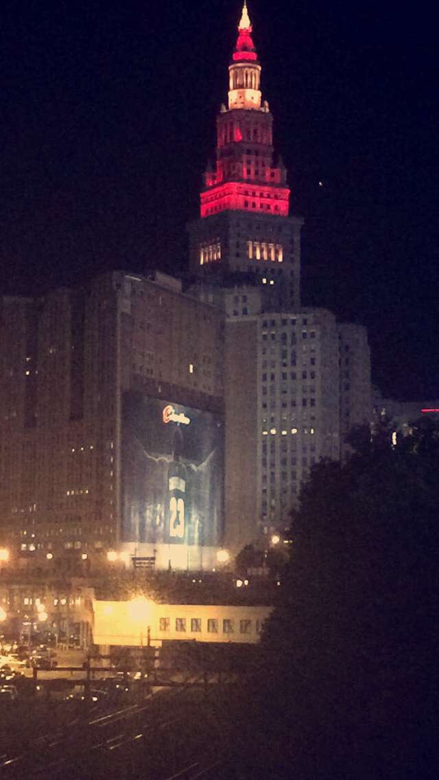 andrew_holman2's tweet photo. Cleveland just can't lose right now and I love it. #RollCLE https://t.co/ylMgevr2rv
