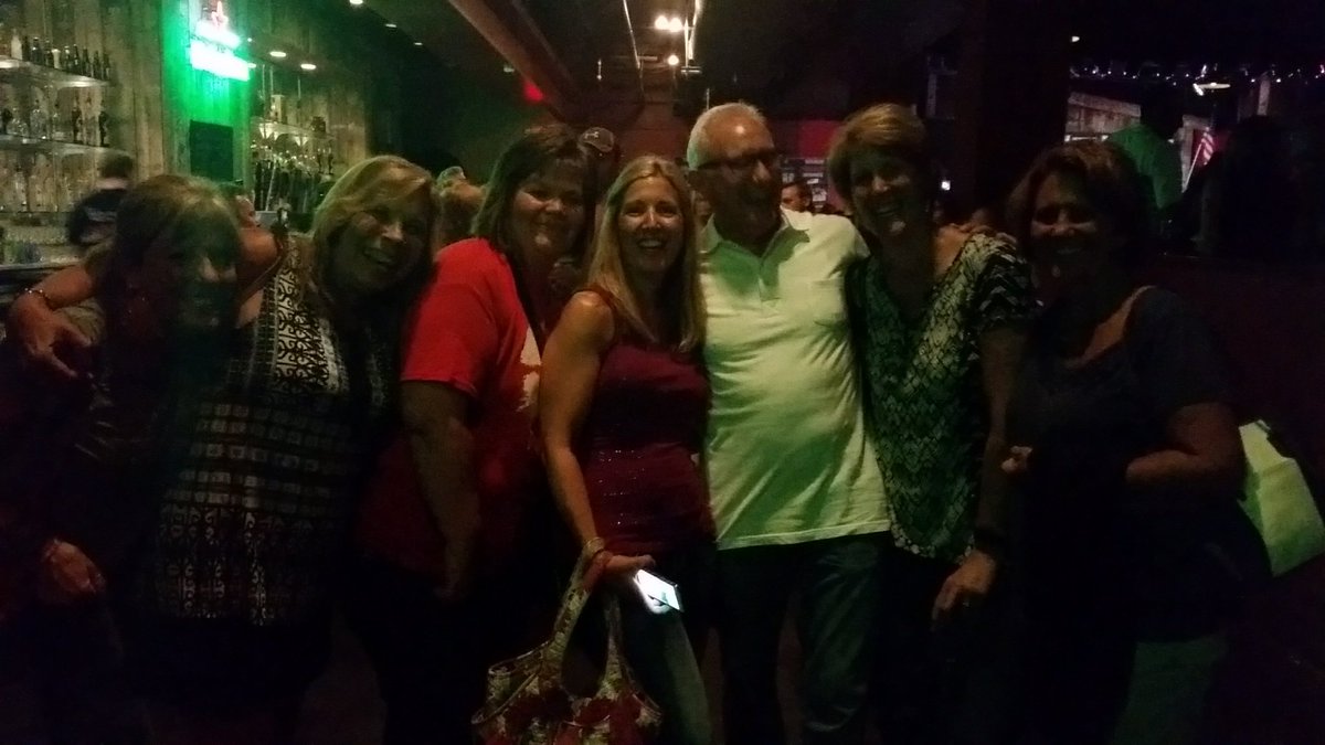 kmcooley5's tweet photo. Ran into the DuFours and Tim Brown at Dueling Pianos! Learning and fun this week! #MinneapolisPLC https://t.co/irHAHhiCzr