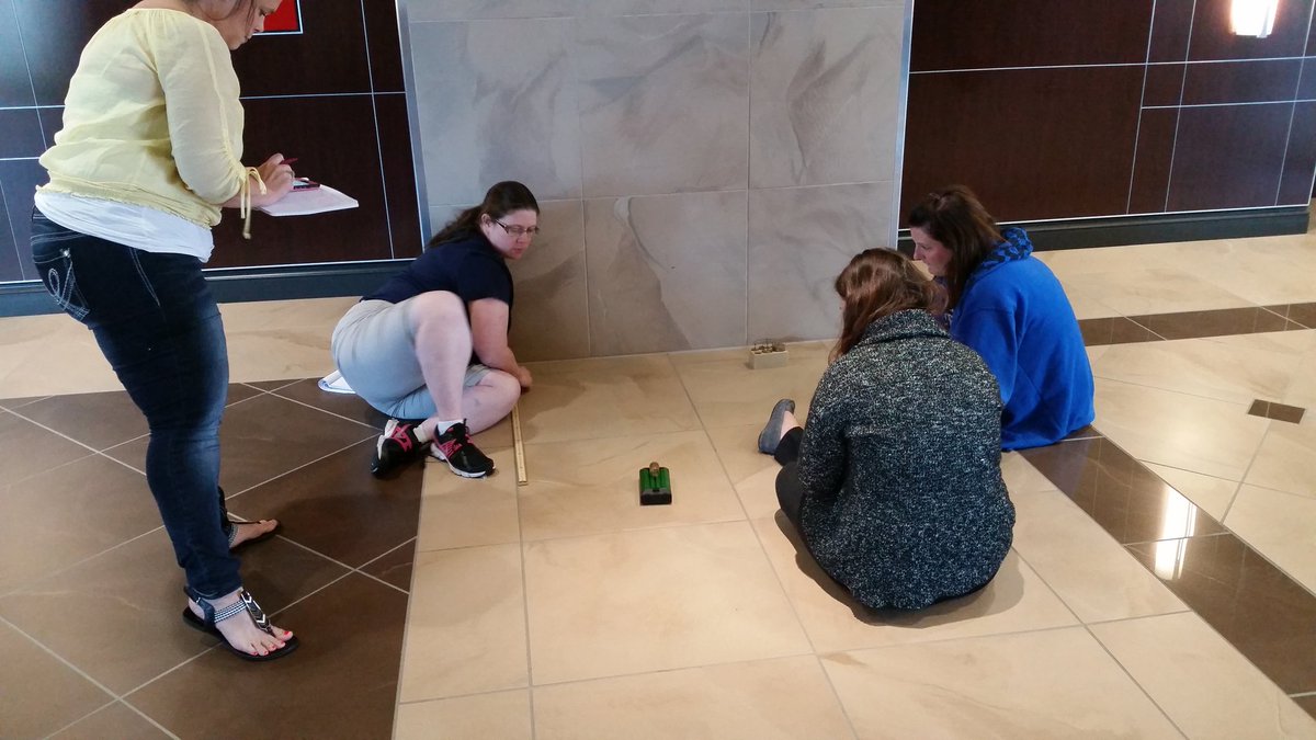 5thgradetcher's tweet photo. PC Schools getting our STEM on #edstema #pcpd16 #oksci https://t.co/XIChVux3Sh