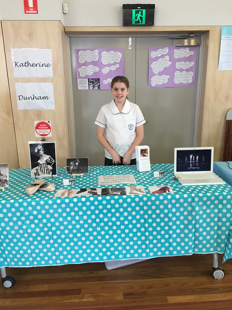 CCCYear5's tweet photo. Amazing displays by year 6 for night of the notables @CCCYear6 @cccCreativeArts https://t.co/1hrsKrVEiD