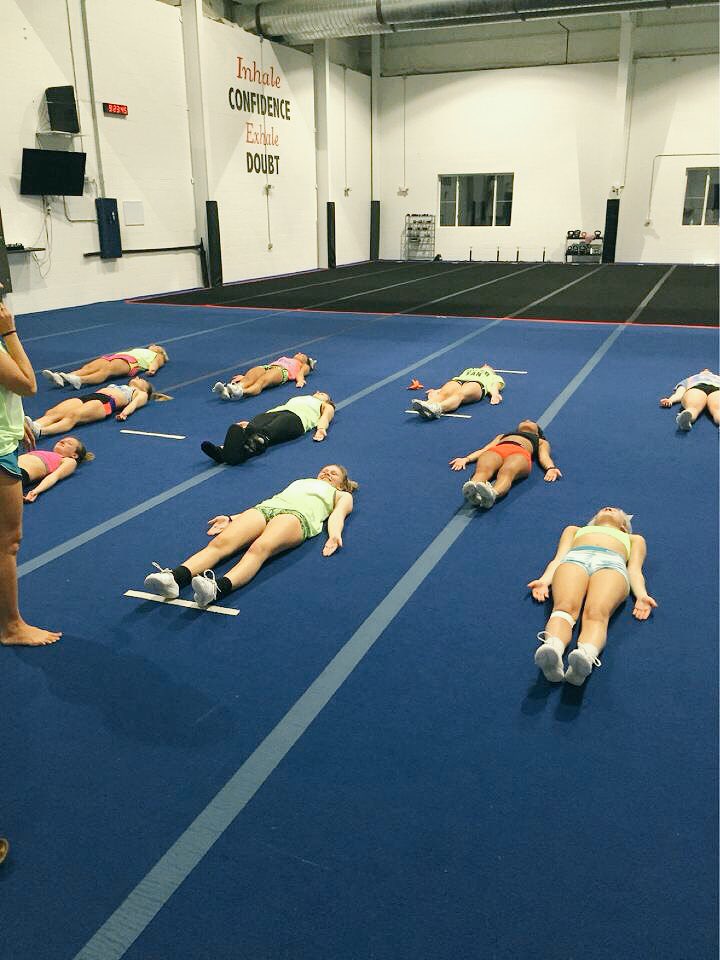 Heat_Firestorm's tweet photo. Well deserved yoga session after a hard practice 🙏🏼🌝 #staytough https://t.co/g0oYVUHTu1