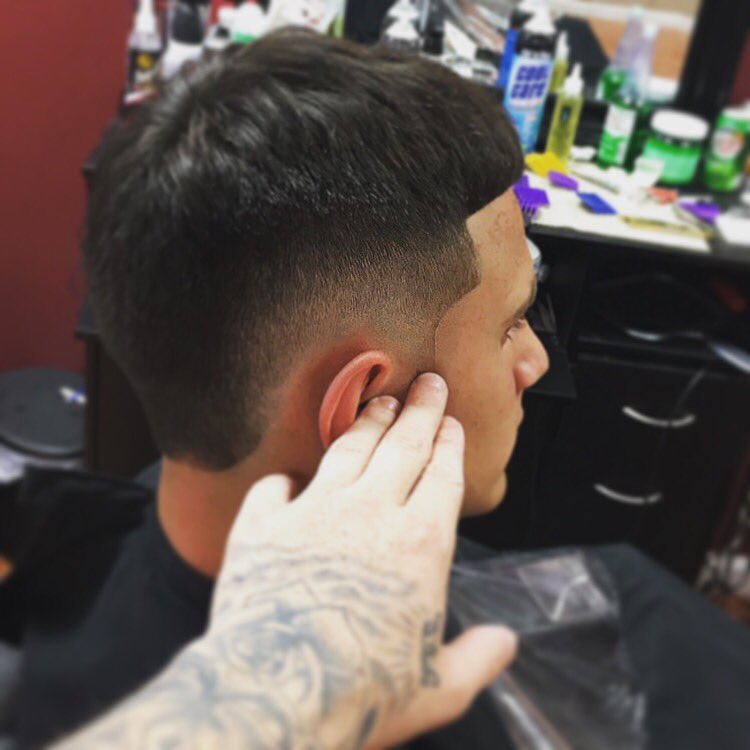 gentlemanscuts's tweet image. #burstfade with my favorite #andismasters