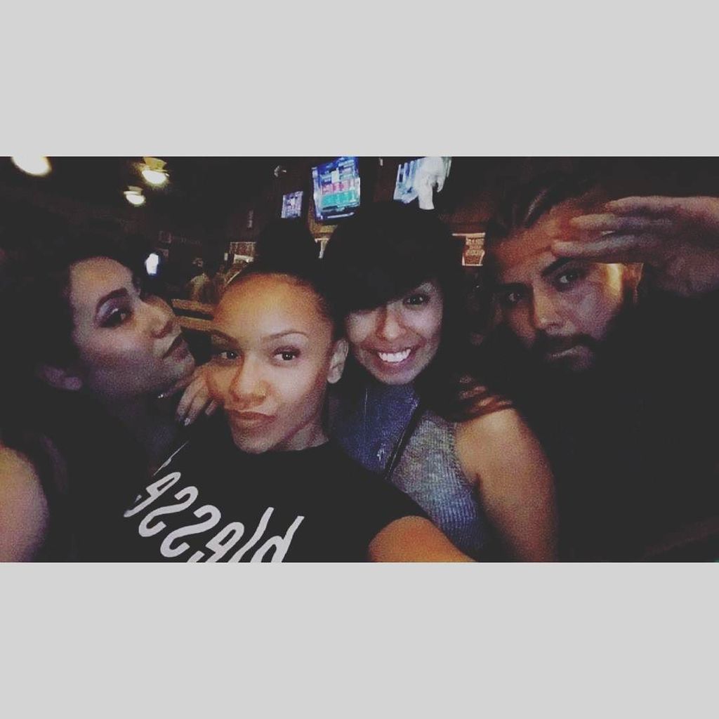 TheRealRamoz's tweet photo. Nothing but smiles &amp; liquor haha
#beercheer #litasf #welookgoodtho https://t.co/xlGGN0mb5A https://t.co/dFosG2hfM3