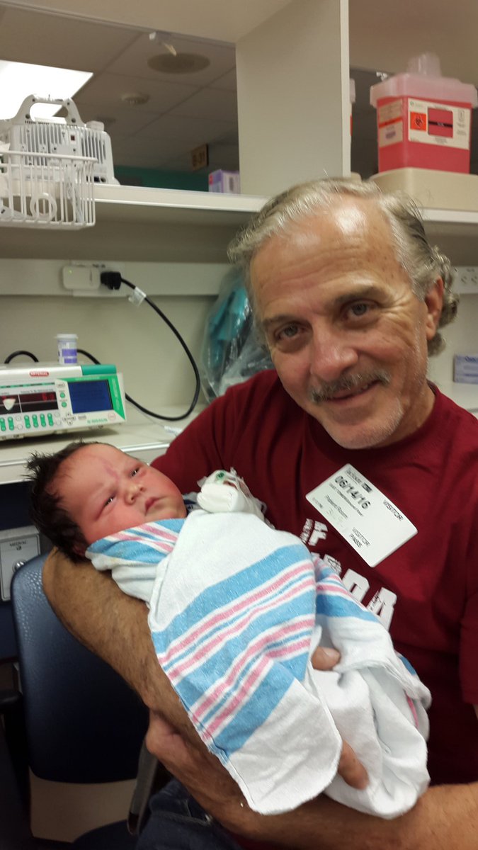 Mayelf7's tweet image. Grandpa loves you very much. I've never seen him so happy.