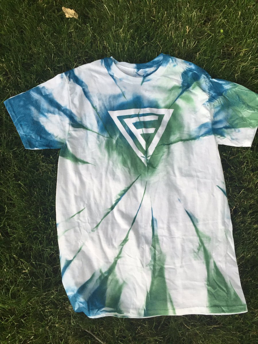 FantomStreet's tweet photo. $5 each
1- Medium 
2- Medium
3- Medium 
4- Large
DM if you want one https://t.co/cBqkZjClKs